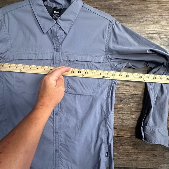 REI Gray Men's Button Down Shirt - Picture 7 of 7